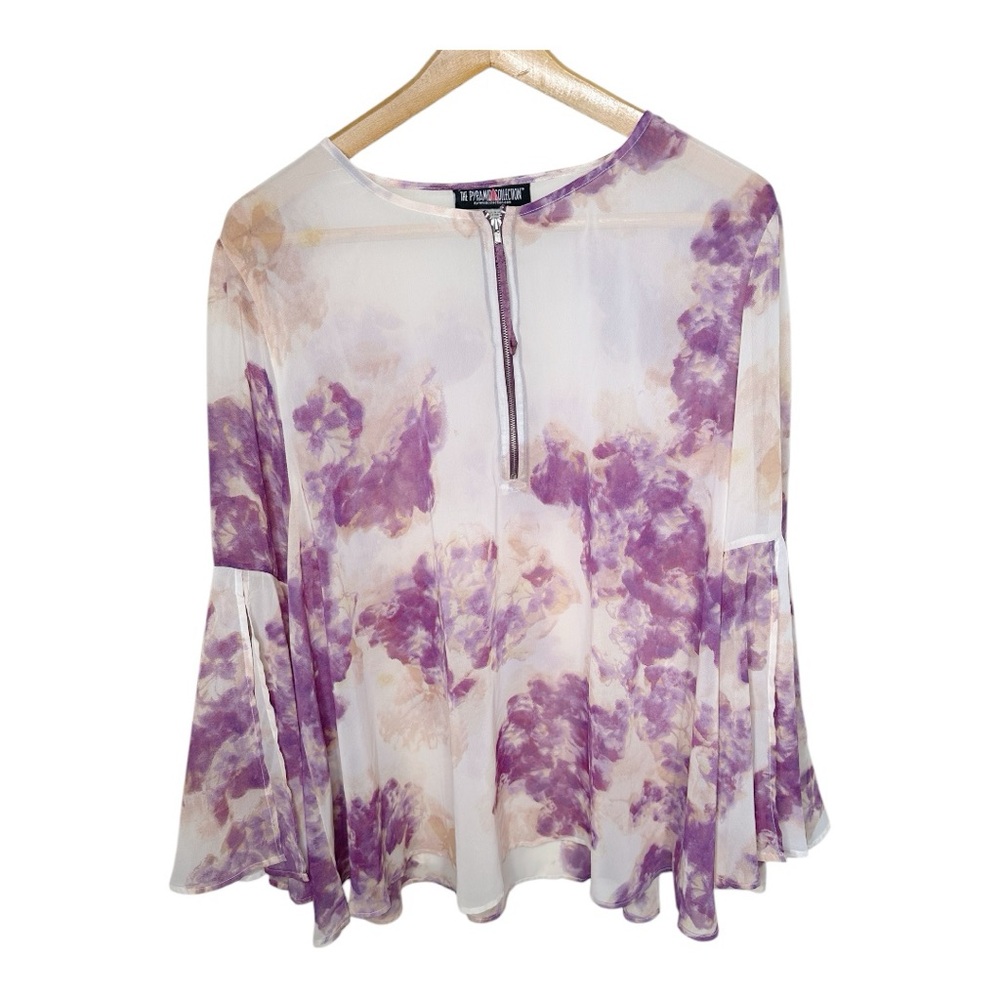 The Pyramid Collection Watercolor Floral Top Size 2X Bell Sleeves Feminine Flowy